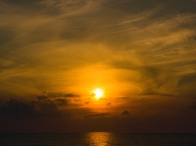 黄昏落日余晖夕阳美景摄影图片